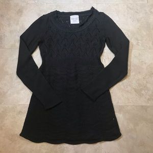 Kirra Dark Gray Sweater Size M